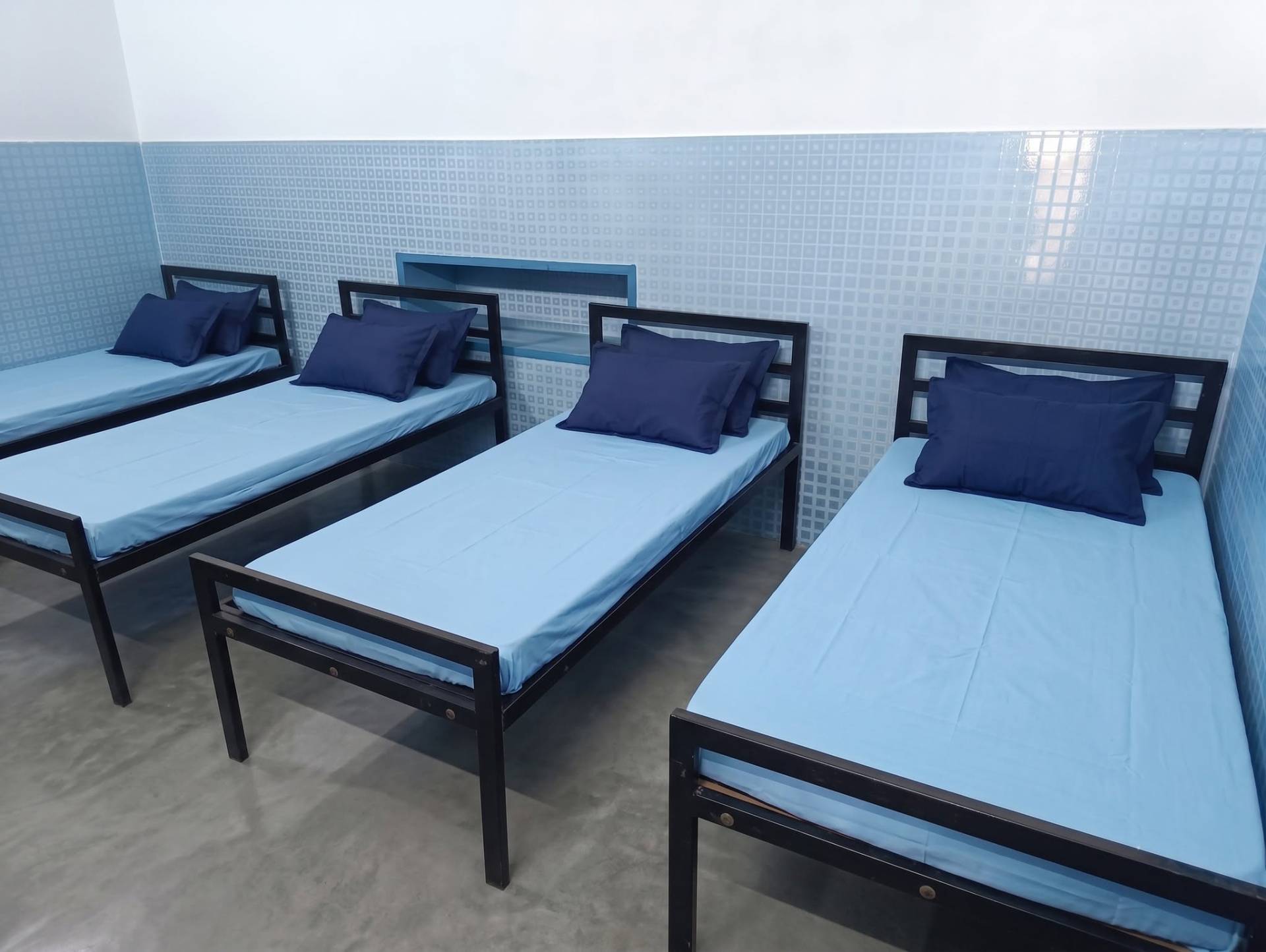 Four Seater Room at Ali Vista Home Girls Hostel